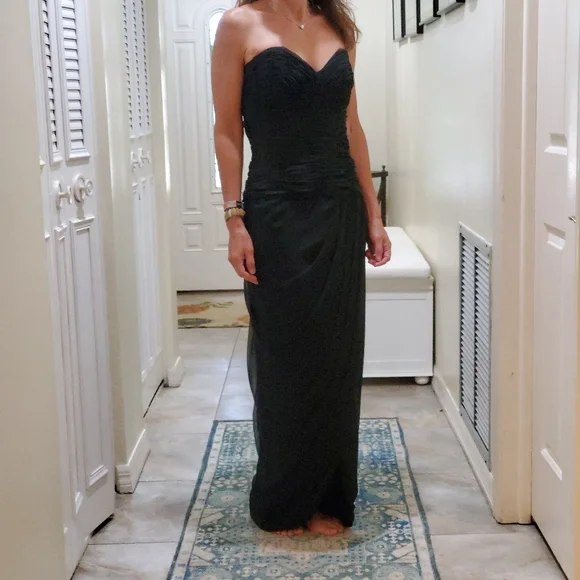 Victor costa, Neiman Marcus black ball gown, 10 - Picture 1 of 15